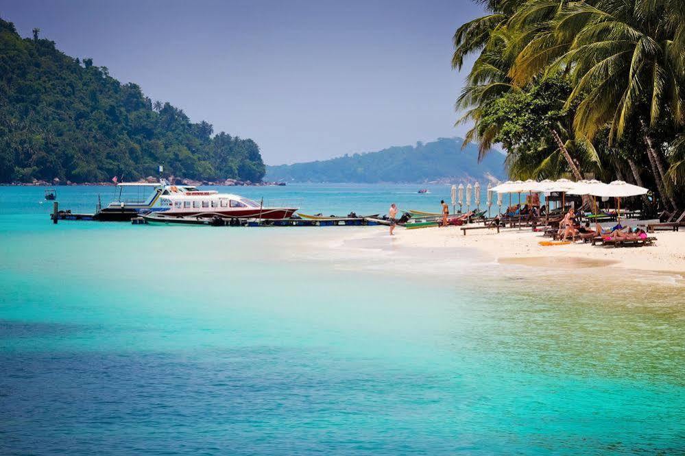 Tuna Bay Island Resort Kampong Pasir Hantu Kültér fotó